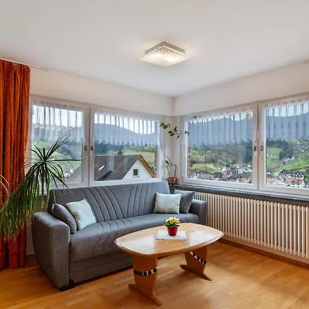 Haus Am Schroffen Apartamento *