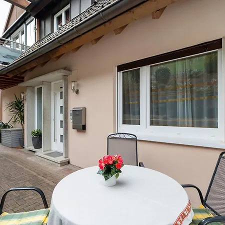 Haus Am Schroffen Apartmán